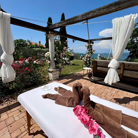 Appartamento Sunvilla With Hot Tub Capodistria