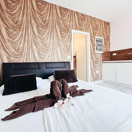 Apartament Sunvilla With Hot Tub Koper