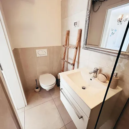 Sunvilla Apartament *